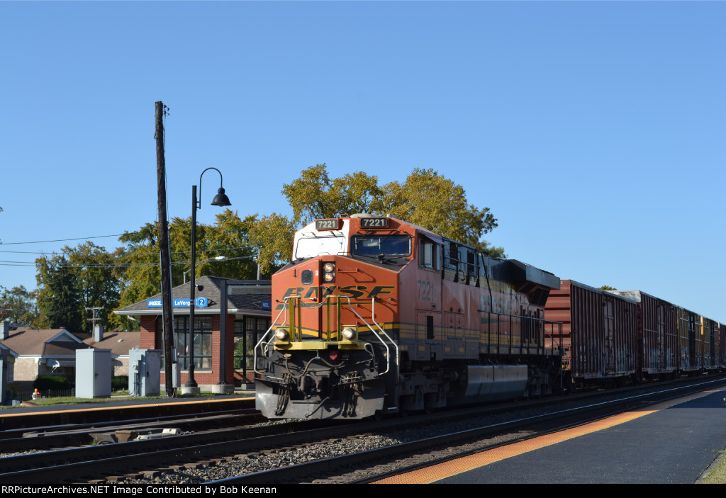 BNSF 7221